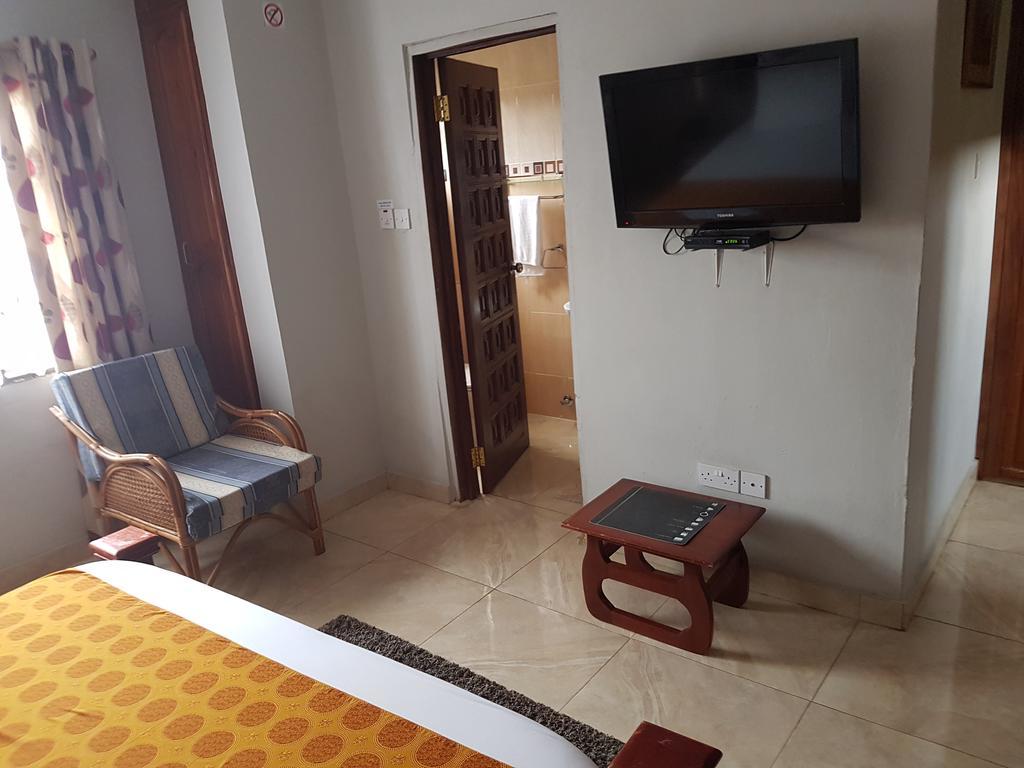Benconi Lodge Accra Exterior foto