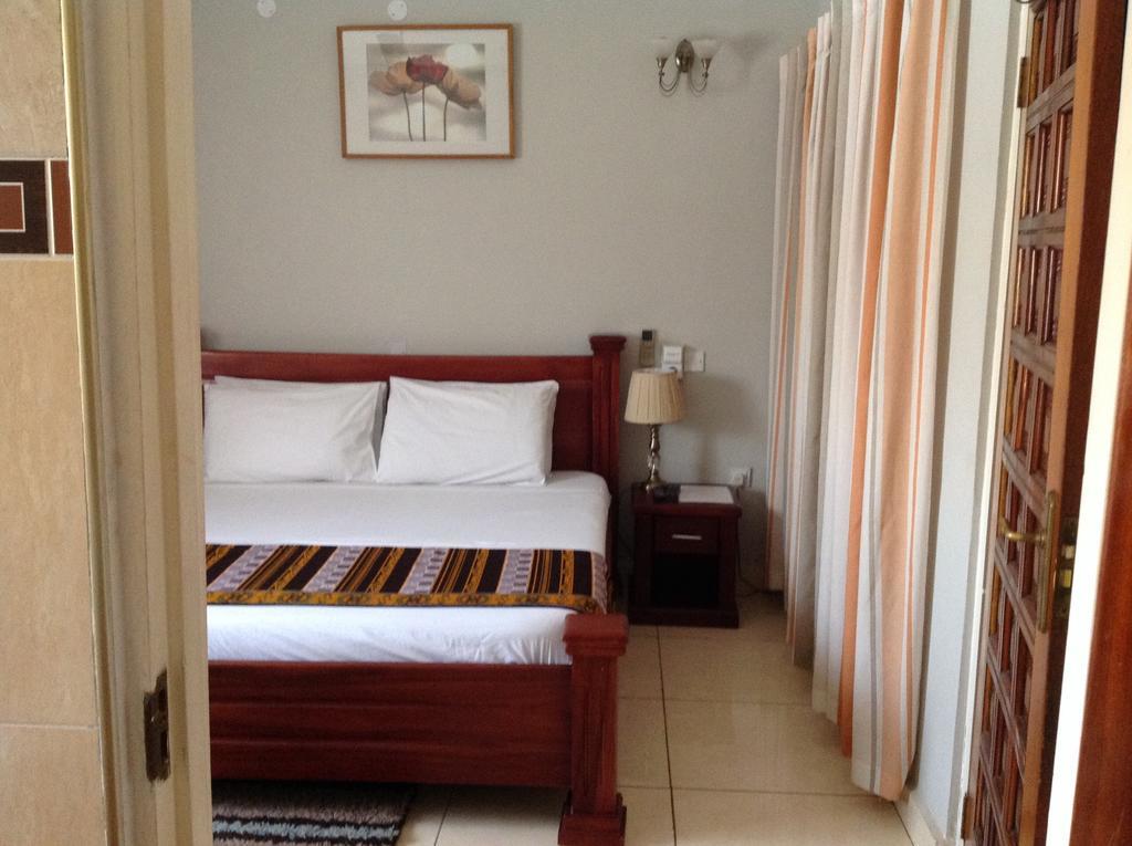 Benconi Lodge Accra Exterior foto